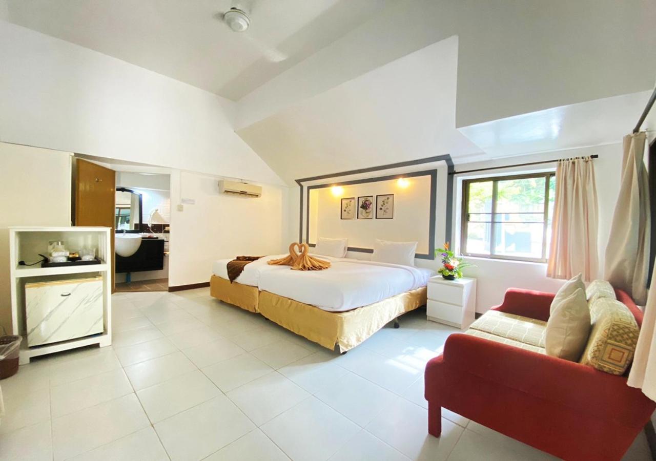 Koh Hai Fantasy Resort & Spa Koh Ngai Extérieur photo